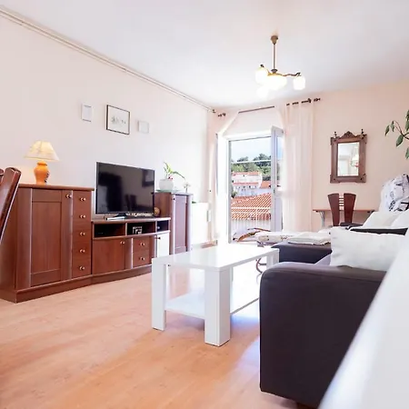 Apartment Mirjana